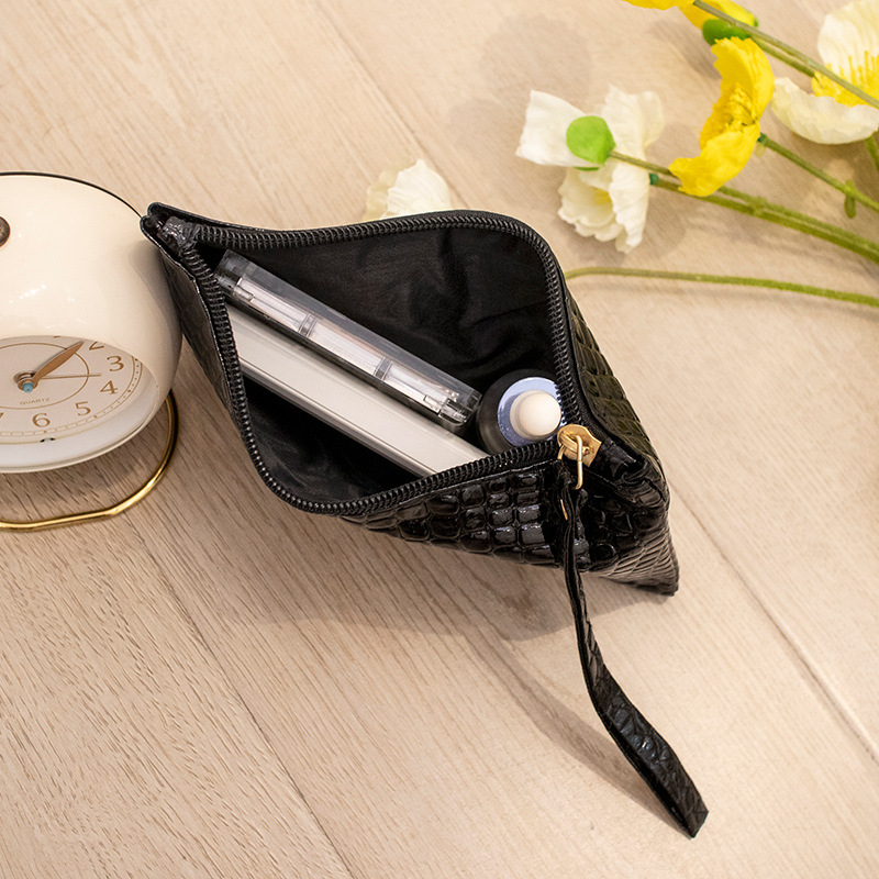 Tas Makeup Kulit Vegan Motif B - Luxury Skincare Vegan ulasan dan harga